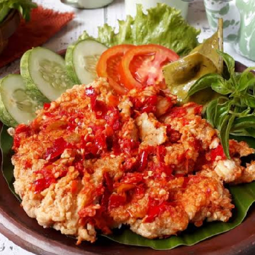 AYAM GEPREK MAMA