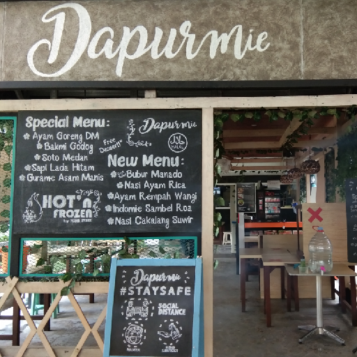 Dapur mie  Resto 