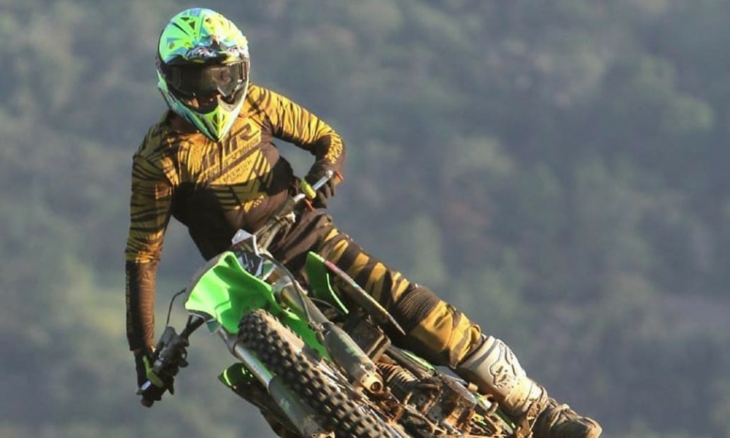Jmr Racingwear 4