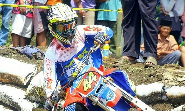Jmr Racingwear 0