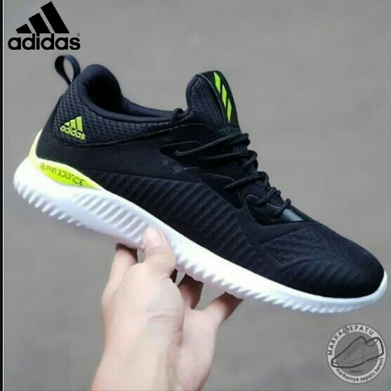 Adidas Alphabounce 3