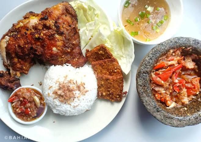Ayam Penyek Dek albi Nagan 2