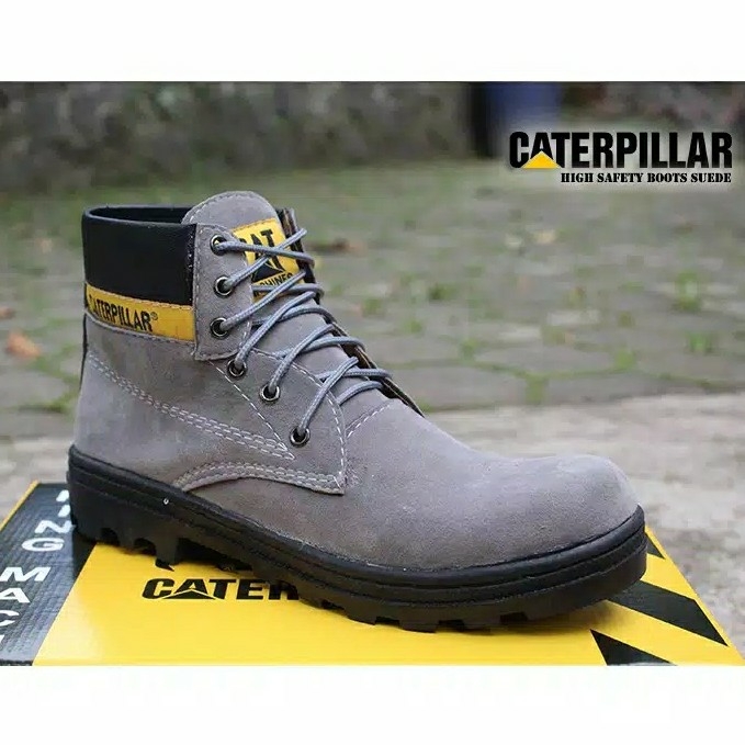 BEST SELLER  Sepatu Pria Caterpillar Safety Boots 2