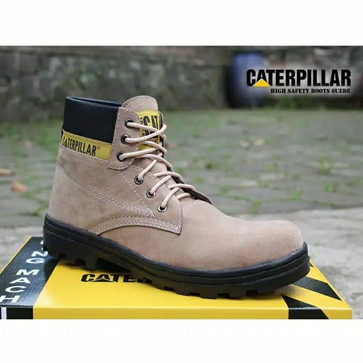 BEST SELLER  Sepatu Pria Caterpillar Safety Boots 4