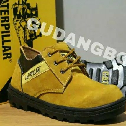 17BEST SELLER Sepatu Caterpillar Low Boots Suede Edition 5