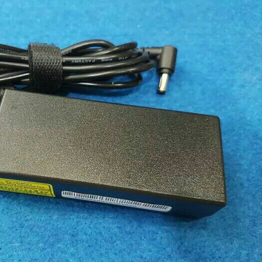 Charger ADAPTOR LAPTOP 2