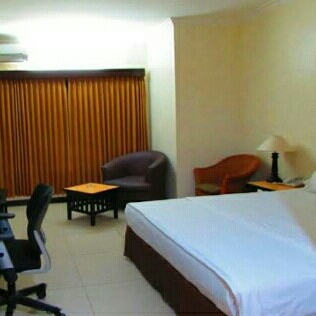 Fajar Roon Hotel Manokwari 3