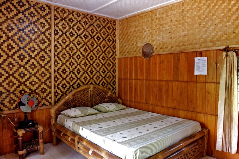 Flora Room 2