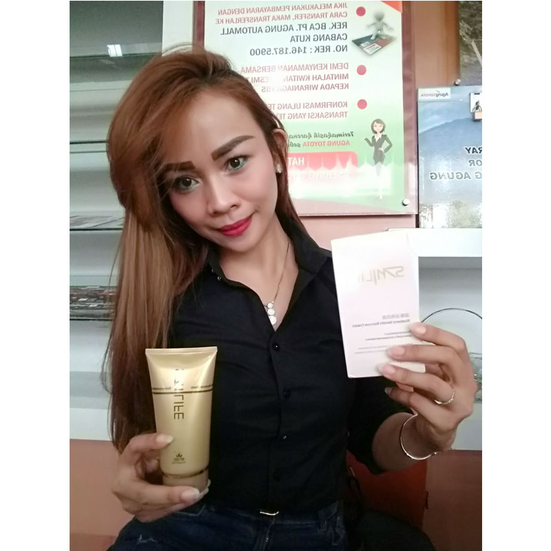 Green World Blueberry Keratin Remove Cream Membuat Kulit Wajah Menjadi 5