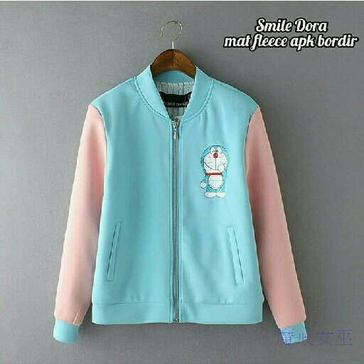 Jacket Sweter Wanita Doraemon 2