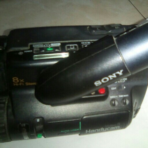 Jual Camcorder Sony CCD TR75E 2