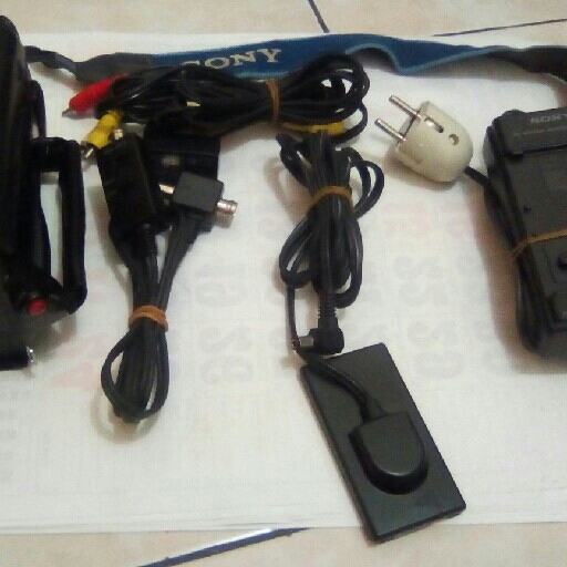 Jual Camcorder Sony CCD TR75E 3