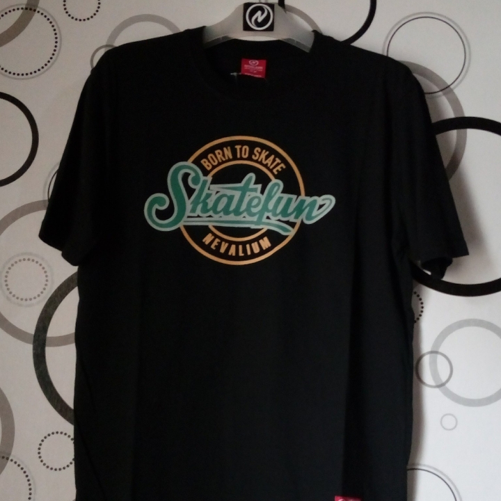 KAOS NEVALIUM LENGAN PENDEK 2