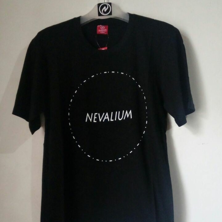 KAOS NEVALIUM LENGAN PENDEK 3