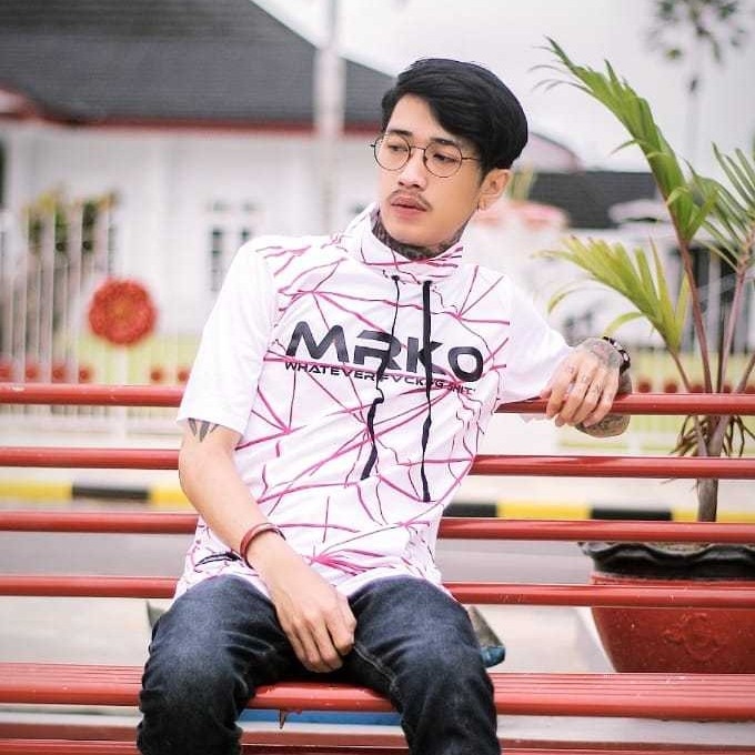 Kaos Neck DISTRO - MRKO 057 2