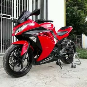 Kawasaki Ninja Fi 250cc Tahun 2016 Warna Merah 2