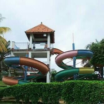 Kolam Renang Tirta Maya Ii Wisata Depok