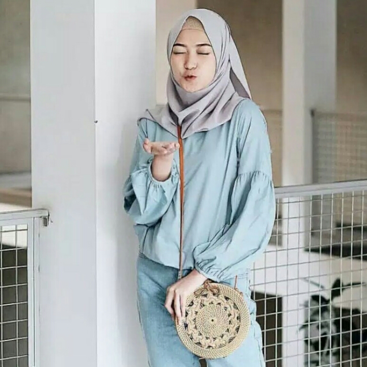Lena C2r 2