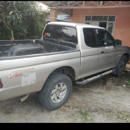 Mitsubishi strada doble cabin 4WD thn 2007 2