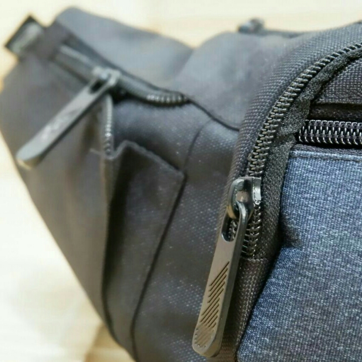 Quiksilver Tas Selemlempang Pria Grosir Tas Crowded Makcet