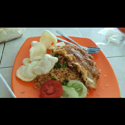 Rumah Makan Khas Minang SELERA BARU PLAJU 3