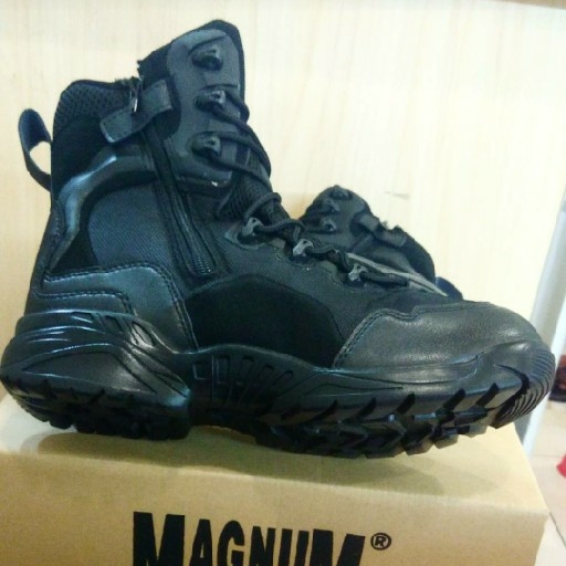 SEPATU MAGNUM SPIDER HPI 8inci 2