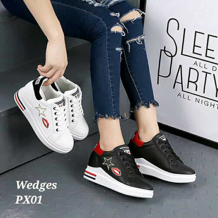 Sepatu Sneaker Monic 4