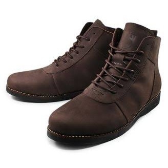 Sepatu 3