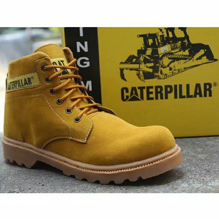 Sepatu Caterpillar Middle Boots 2