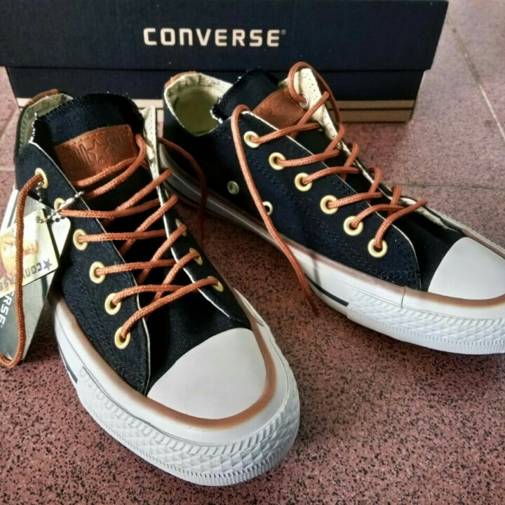 Sepatu Converse 2