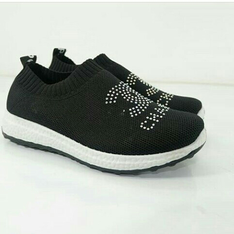 Sepatu Import 2