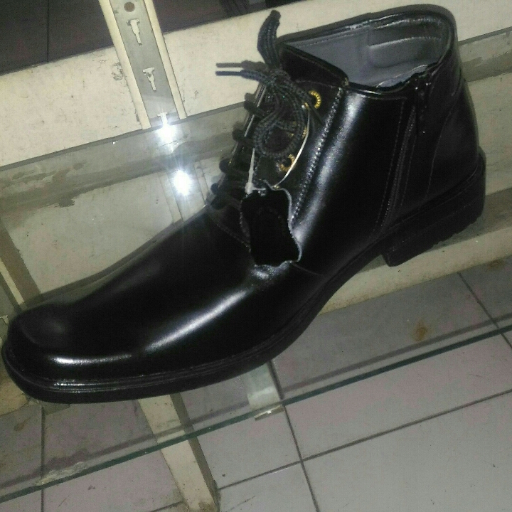 Sepatu Kantor Davoli 2