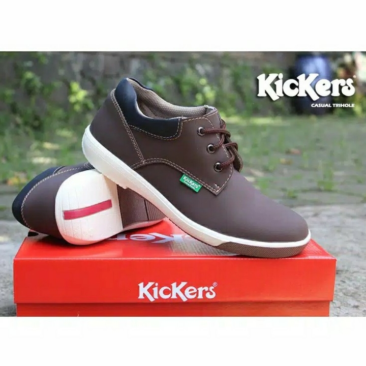 Sepatu Kickers Casual Trihole 3