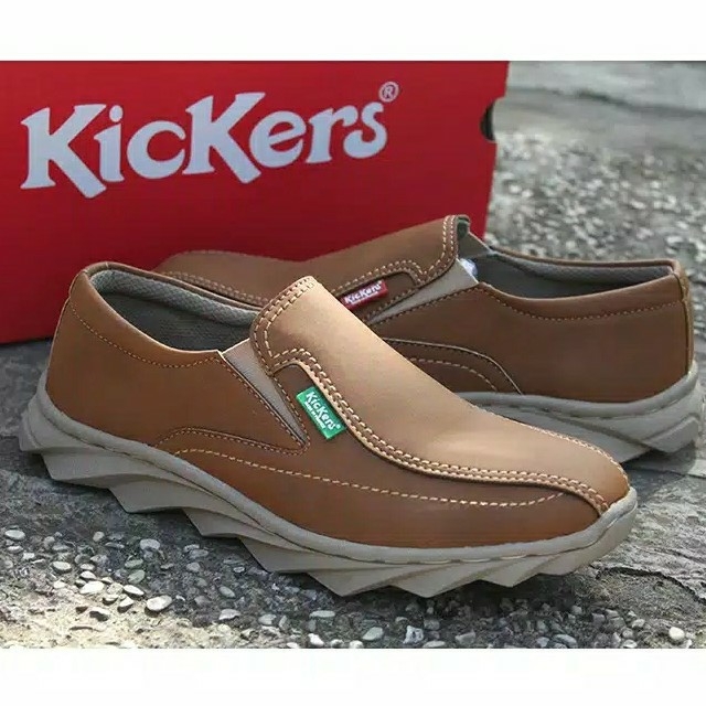 Sepatu Kickers Slip On Milano 4