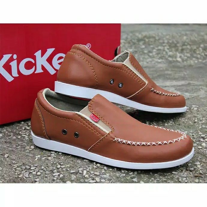 Sepatu Kickers Smiths Slipon 2