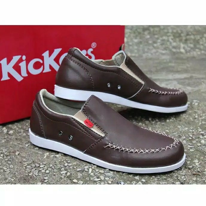 Sepatu Kickers Smiths Slipon 4