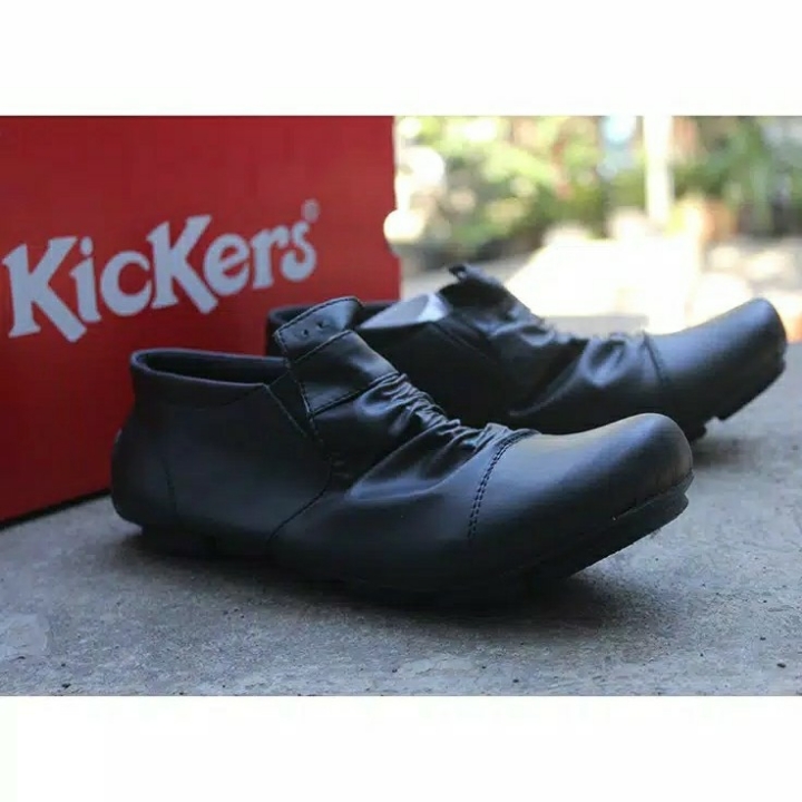 Sepatu Kickers Wringkle Slipon 2