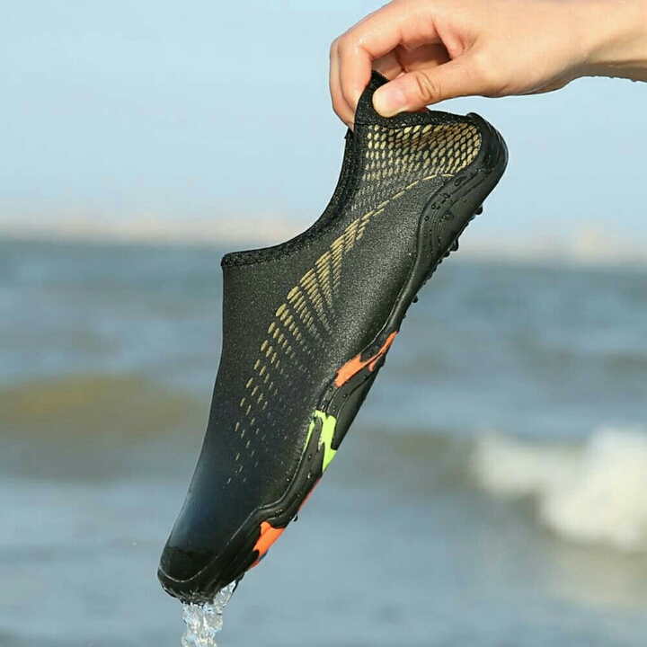 Sepatu Pantai 3