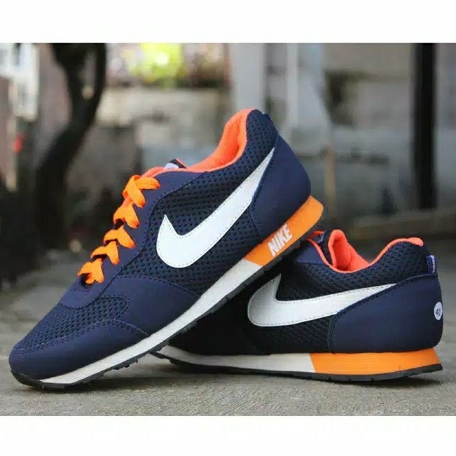 Sepatu Pria Nike MD Runner Running 2