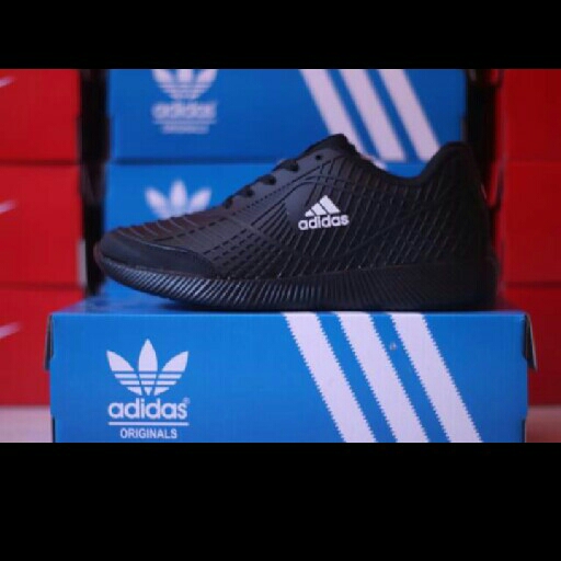 Sepatu Sekolah Anak 2