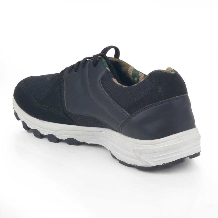 Sepatu Sport Pria - LMX 652 4