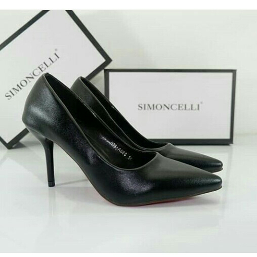 Sepatu Wanita 2