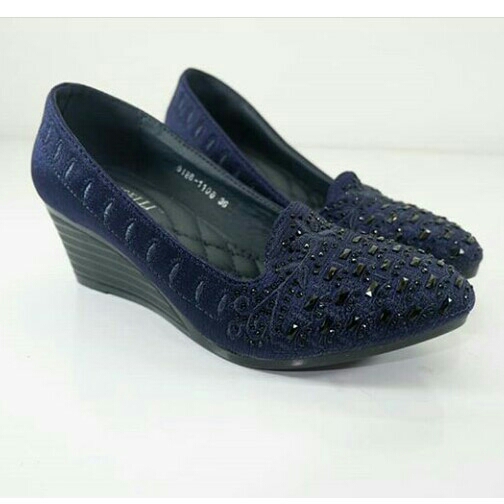 Sepatu Wanita 2