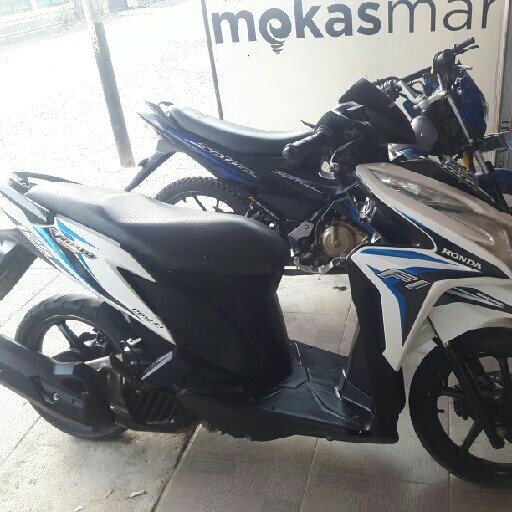 Vario 125 FI Putih Tahun 2014 3