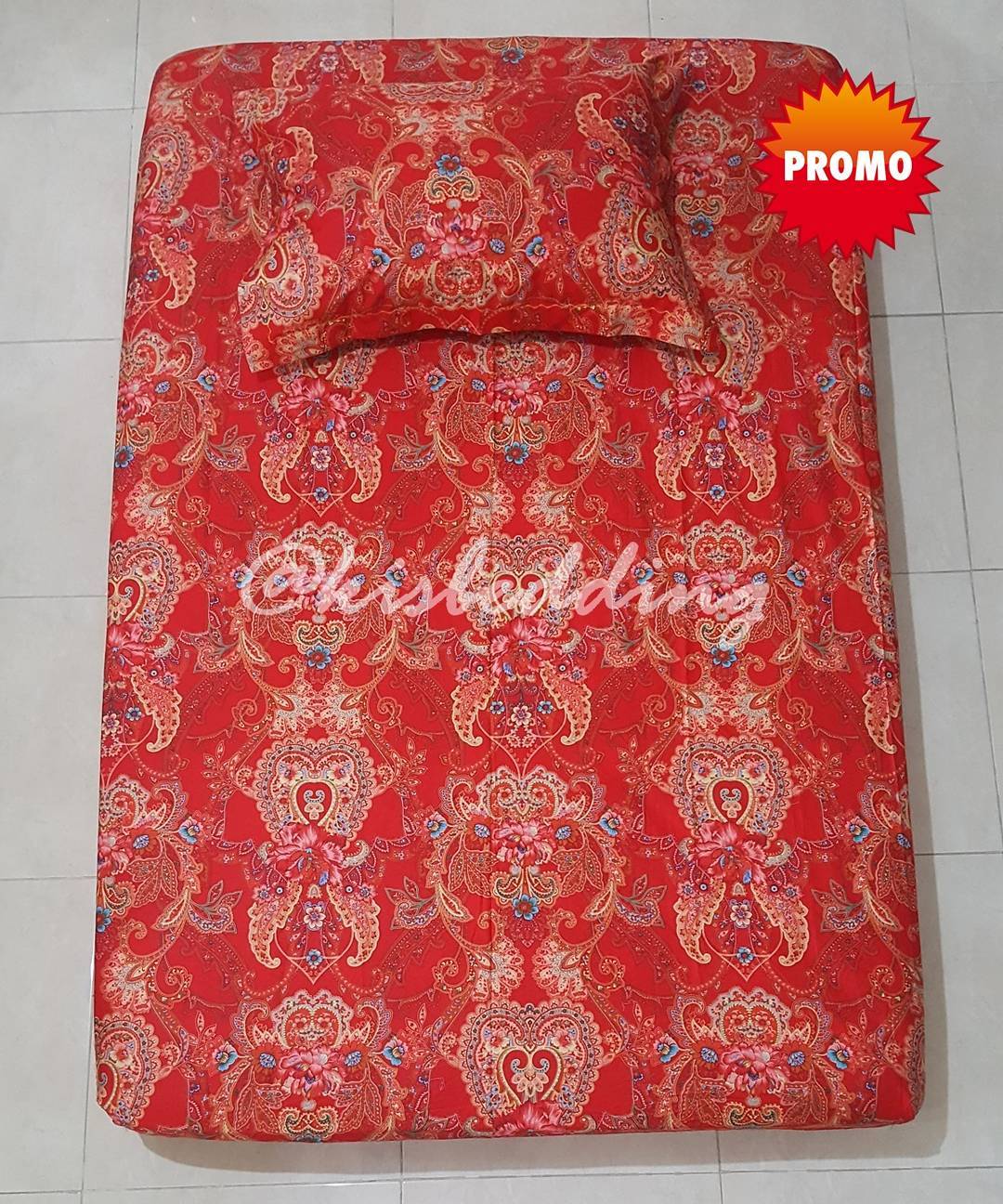 Sprei Motif Batik Merah