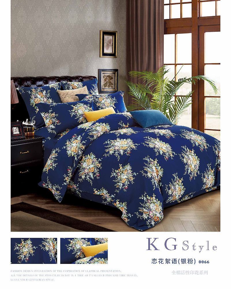 Sprei Motif Biru Tua Bunga