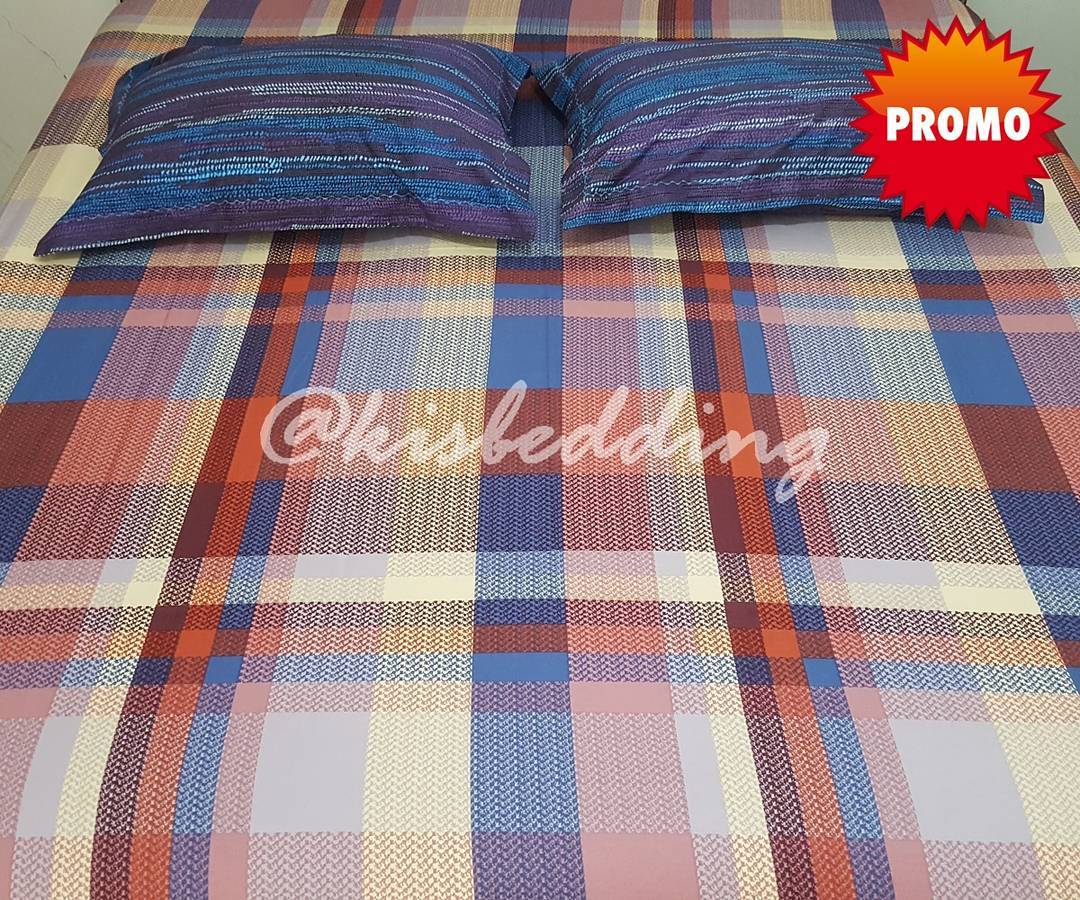 Sprei Motif Kotak-kotak Coklat