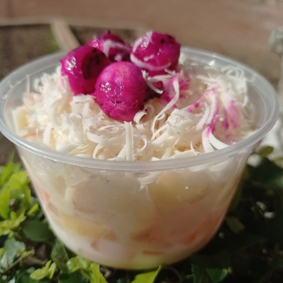 Salad Buah Kecil