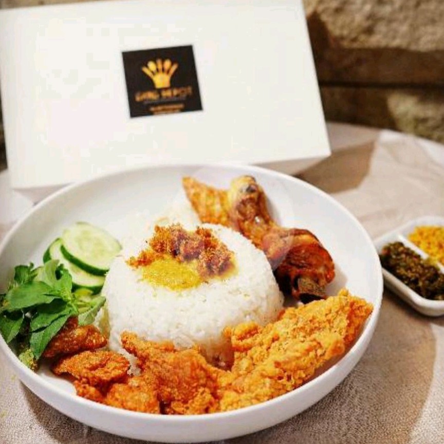 Nasi Kulit dan Ayam