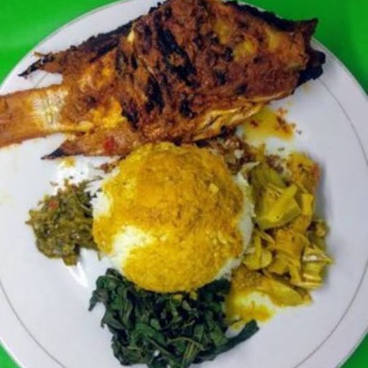 Nasi Ikan Nila Goreng